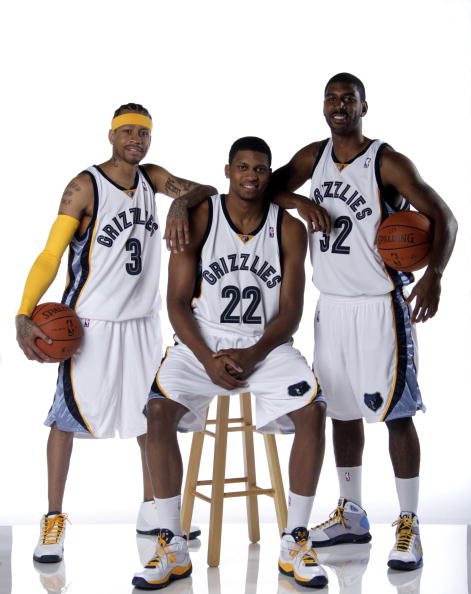 CBA杯战报：徐杰23分6助，广东102-69狂胜合肥狂风峻茂（CBA杯赛简讯：徐杰23分6助攻，广东102-69大胜合肥狂风峻茂）