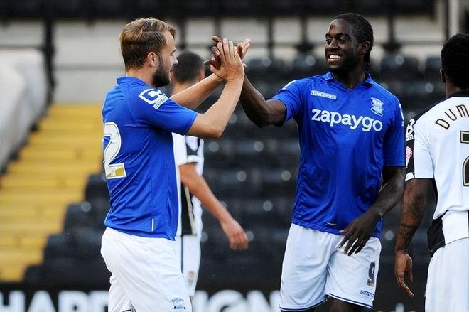 公牛vs76人前瞻：公牛4连胜状态火热，76人复仇有难度（公牛VS76人赛前解析：公牛豪取四连胜气势正盛，76人复仇之路艰险）