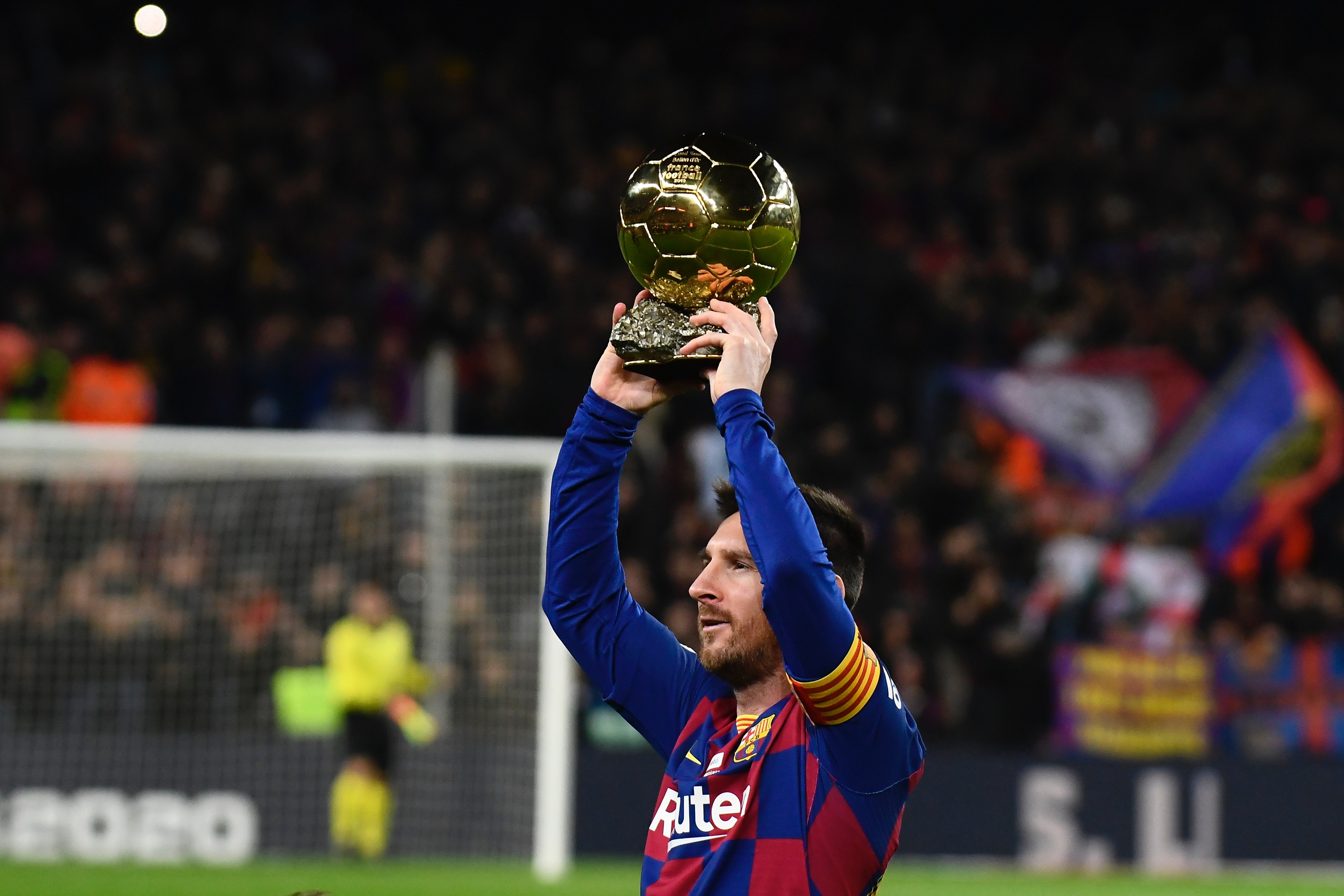 意媒：国米正在关注法兰克福的二号门将考阿-桑托斯（意媒：国米有意引进法兰克福替补门将考阿-桑托斯）