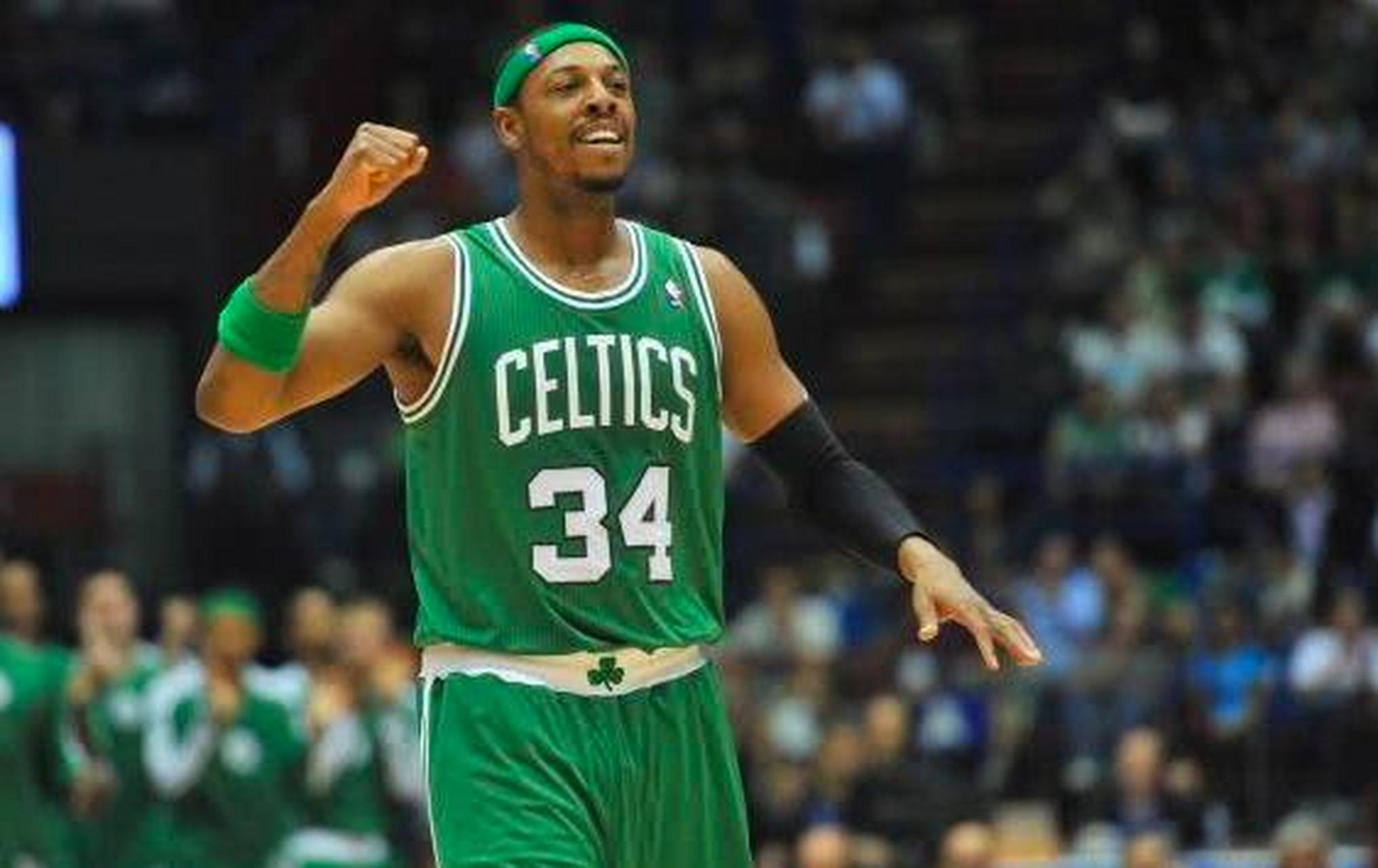 哈维-西蒙斯：很享受现在的状态；我和孙兴慜稍微聊了一下（哈维-西蒙斯：正享受当下状态，曾与孙兴慜短聊）