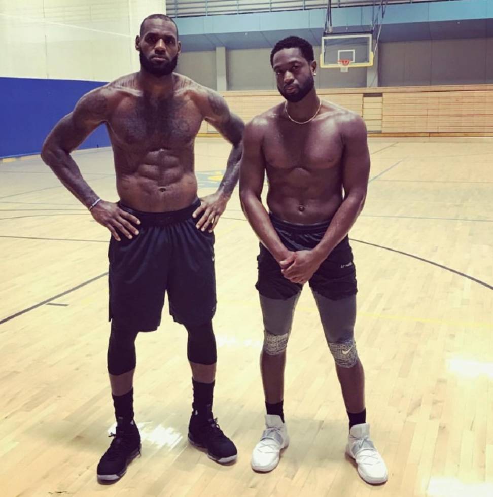 孙兴慜重返热刺（孙兴慜再披热刺战袍）