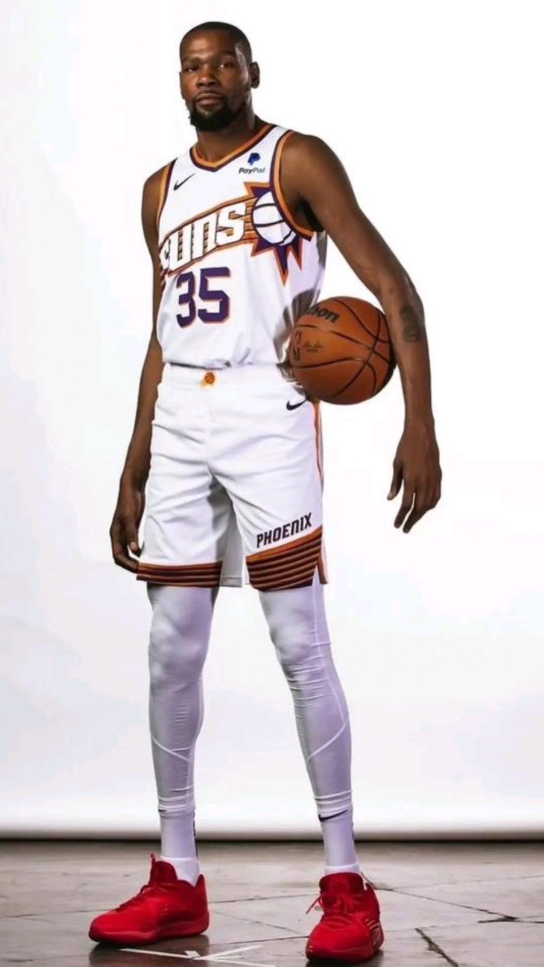 法足协主席：看到有人拍姆巴佩行李标签，这种骚扰实在太夸张（法国足协主席斥偷拍姆巴佩行李牌：行为越界，骚扰离谱）