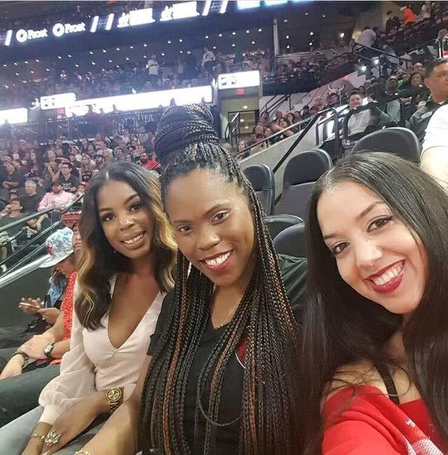 说唱歌手GAI祝贺铜梁龙冲超成功，官方回复：GAI哥我们做到了（GAI发文祝贺铜梁龙成功冲超，官微回应：GAI哥，我们做到了）