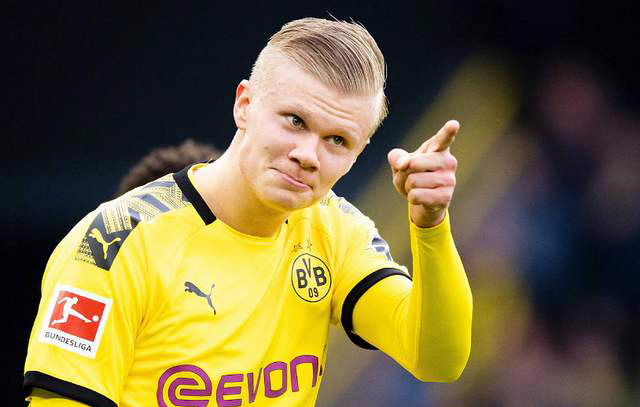 B费本赛季联赛被过25次，排所有英超球员第一位（英超本季被过次数榜：B费25次居首）