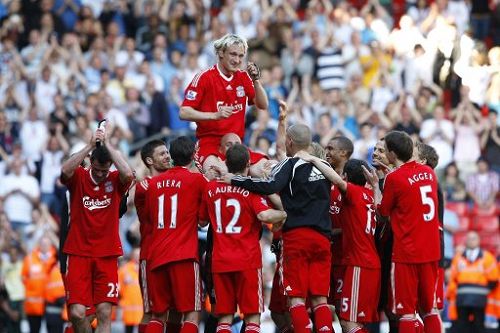 马特乌斯：我坚信除非遇到伤病，否则诺伊尔会在拜仁再踢一年（马特乌斯：若不遭伤病，诺伊尔将在拜仁再效力一年）