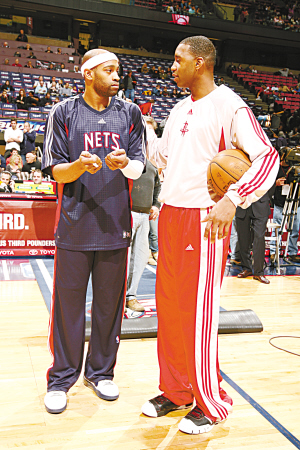 阿斯：巴萨和拜仁都有意桑托斯后卫索萨，后者被誉为新马塞洛（阿斯：巴萨、拜仁均看上桑托斯后卫索萨，他被誉为新马塞洛）