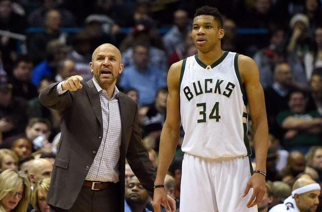 麦丹：克拉克防守端展现了活力与专注 找不出比他更棒的防守者了（麦丹：克拉克在防守端活力与专注兼具，几乎无人与之匹敌）