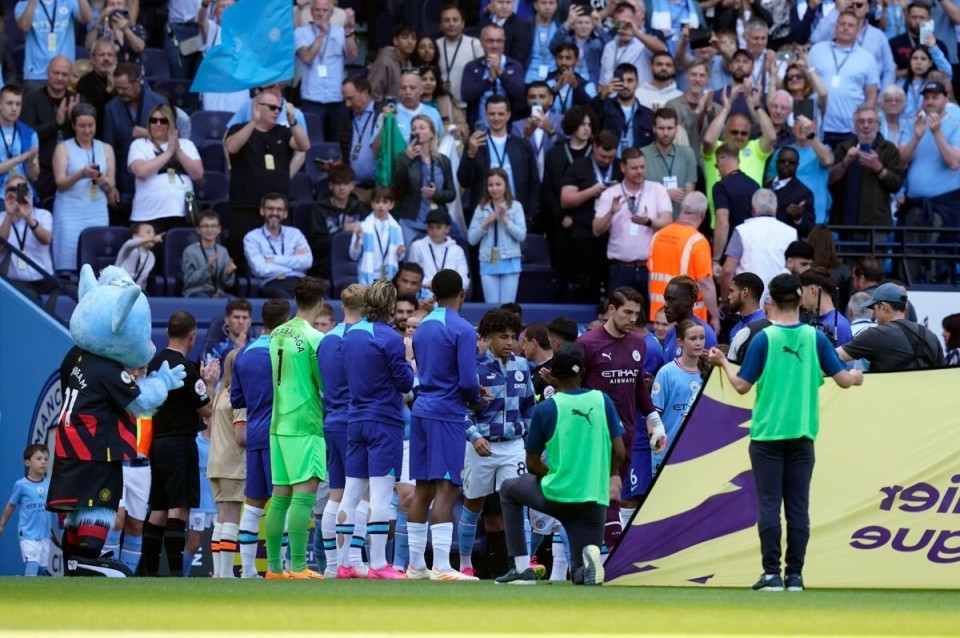 阿尔瓦雷斯：我们的定位球防守和进攻都需要改进（阿尔瓦雷斯：定位球攻防需全面提升）