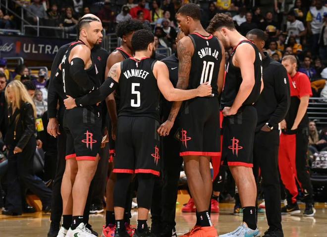 篮球勇士球员训练强度提升（勇士队球员训练强度升级）