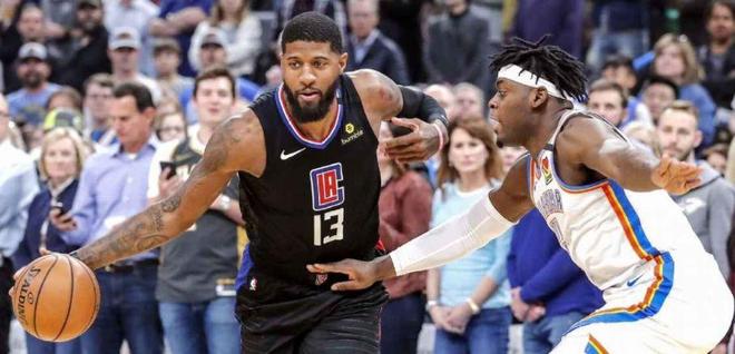 主场揭幕战，3人得分上双！（主场首战，三人得分上双！）